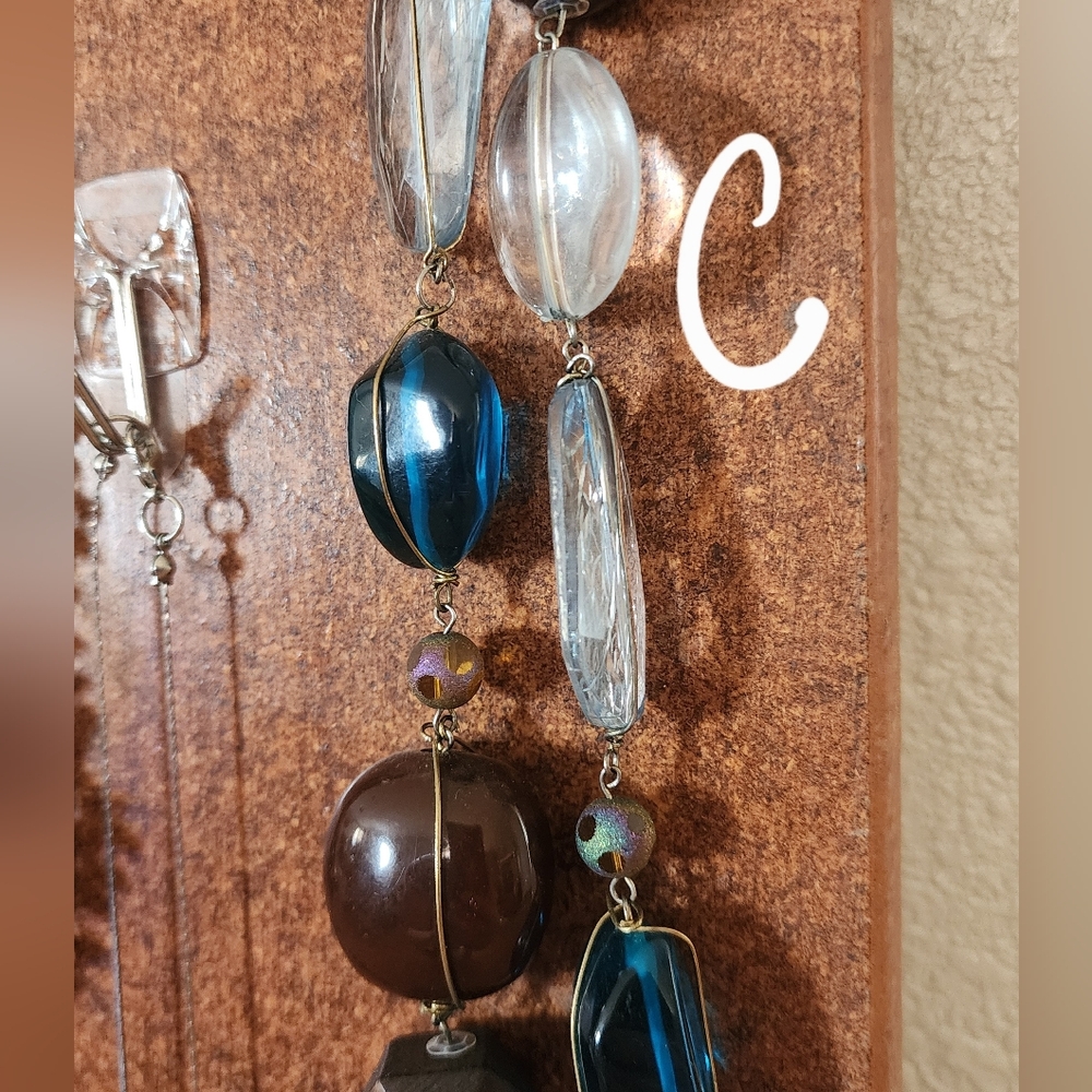 Assorted Necklaces - Picture 7 of 16